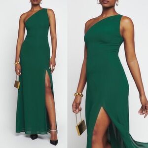 NWT Reformation Evelyn Dress in Emerald Green Size 2